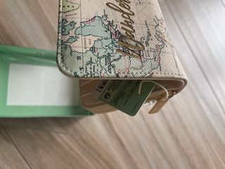 Portafoglio, patch occhi e limette Legami