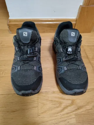 Zapatillas Salomon Gore-Tex Talla 40