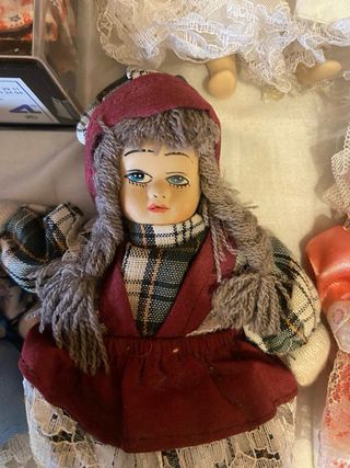 Lote de 9 Muñecas de Porcelana