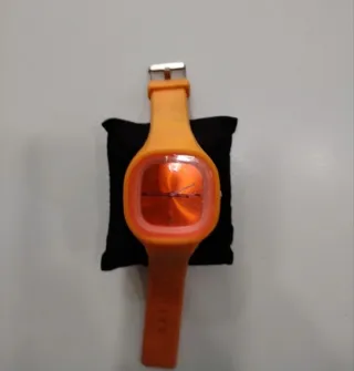 Orologio da polso in silicone arancione