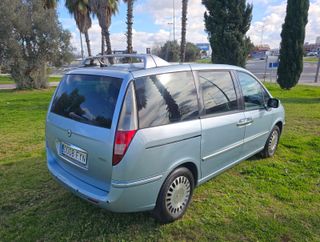 Lancia Phedra 2008