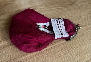 Monedero Vintage Rojo con Broche