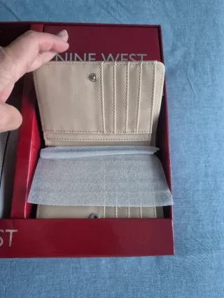Set Bolso y Cartera Nine West Plateado
