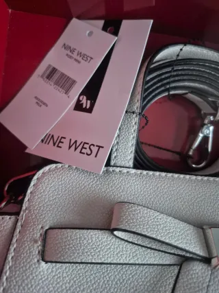 Set Bolso y Cartera Nine West Plateado