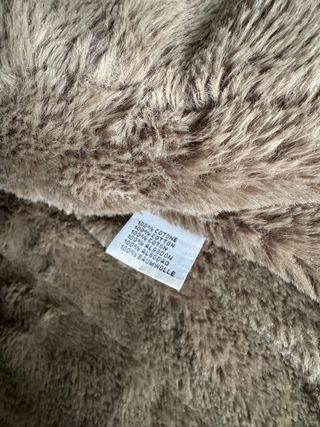 Parka estilo New York camel con borreguito