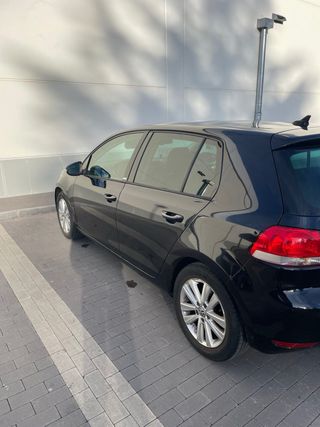 Volkswagen Golf 6 advance 2011