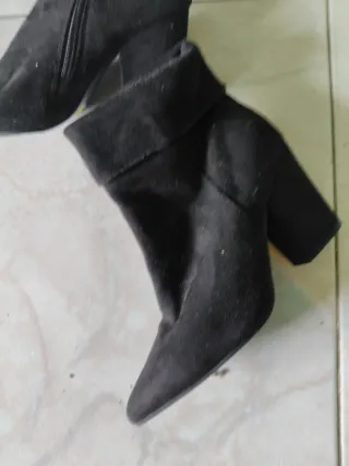 Stivali tacco n 37