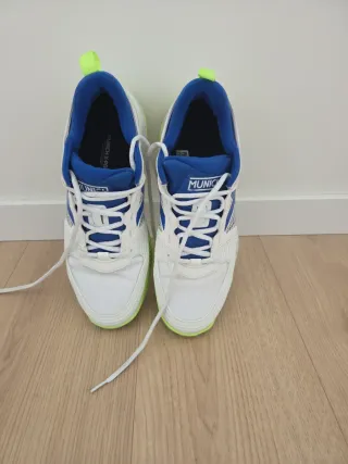 Zapatillas Munich Blancas y Azules