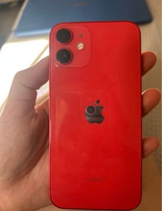 iPhone 12 mini rojo