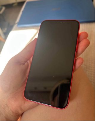 iPhone 12 mini rojo