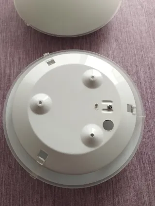 1 Lámpara Plafón Techo/Pared Cristal y Plástico.