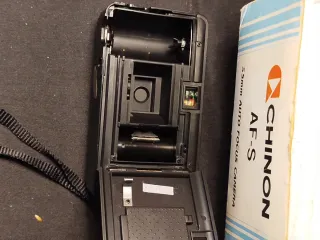 Macchina fotografica Chinon AF-S 35mm