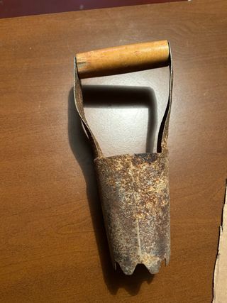 Attrezzo per trapianto bulbi. Antico