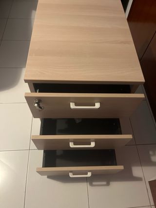 Cajonera nueva beige