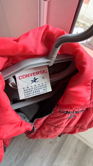 Chaqueta Converse Vintage Roja y Negra