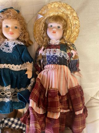 Set di 7 Bambole in Porcellana