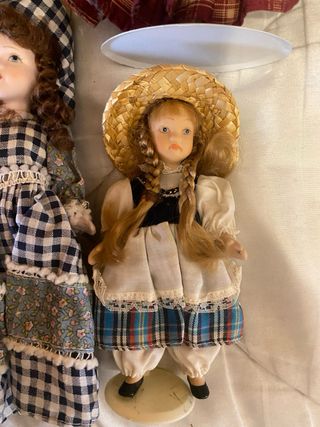 Set di 7 Bambole in Porcellana