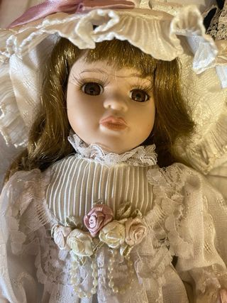 Set di 7 Bambole in Porcellana