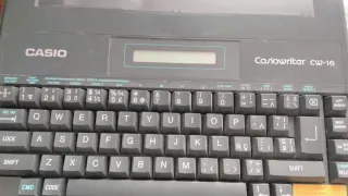 Máquina de escribir eléctrica Casio CW-16