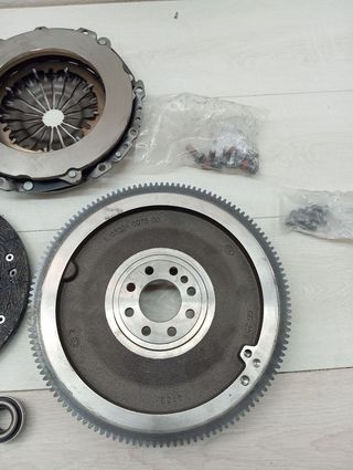 Embrague Luk 601 0021 00 Kit Embrague