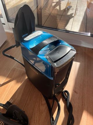 Plancha de vapor Rowenta Cube con accesorios