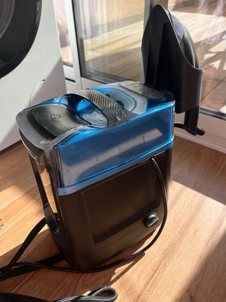 Plancha de vapor Rowenta Cube con accesorios