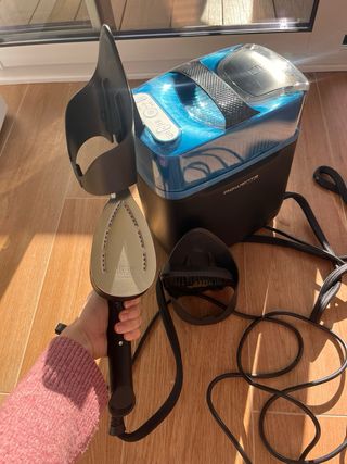 Plancha de vapor Rowenta Cube con accesorios