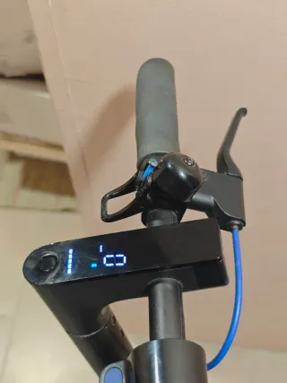 Patinete Eléctrico Xiaomi Mi 3 con cargador