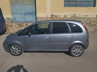 Opel Meriva 2010