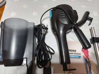 Aspiradora Escoba Cable 600W - 20.000Pa