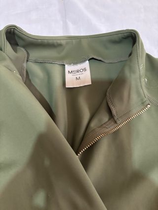 Camiseta térmica mujer verde, 20€ cada una
