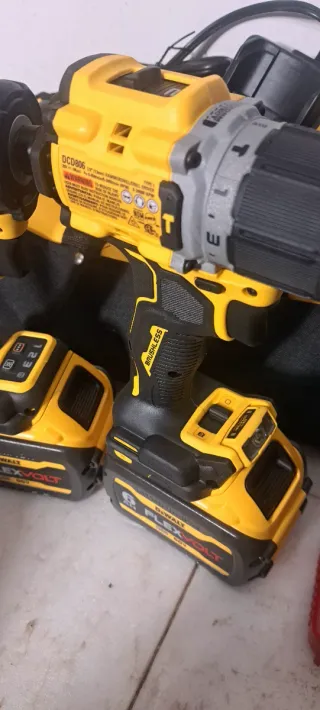 Dewalt XR Brushless 2 Atornilladores