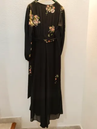 Mono largo gasa capa flores talla L