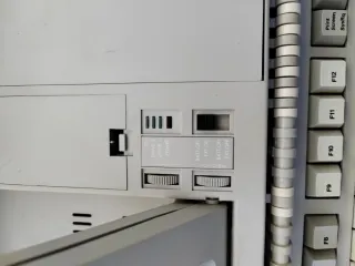 Ordenador portátil Amstrad vintage