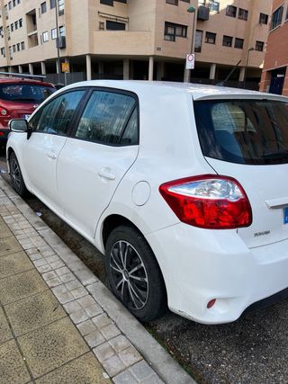 Toyota Auris 2012 vvt-i 1.6 132cv