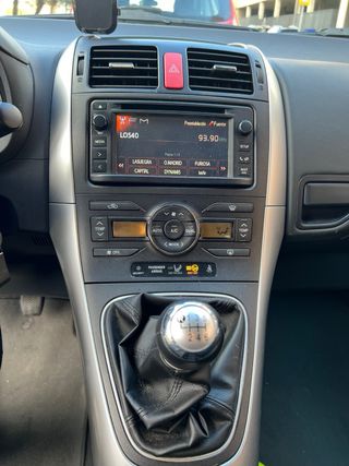 Toyota Auris 2012 vvt-i 1.6 132cv