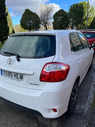 Toyota Auris 2012 vvt-i 1.6 132cv