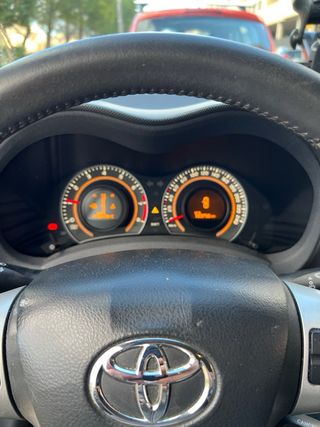 Toyota Auris 2012 vvt-i 1.6 132cv