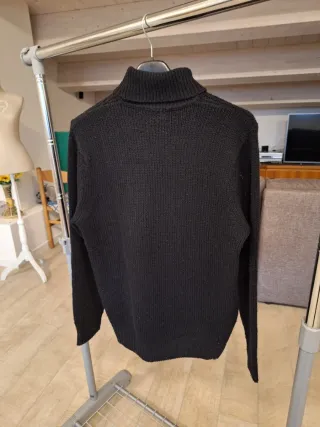 Maglione uomo collo alto nero