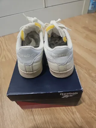 Reebok Club C 85 Beige/Blanco Talla 36