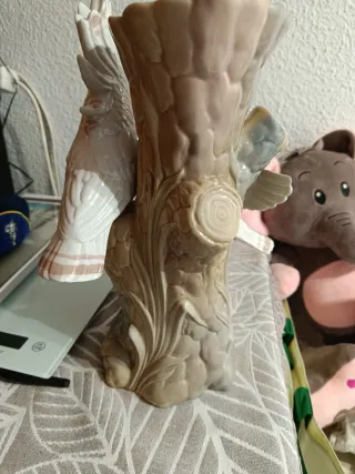 Jarrón de porcelana con pájaros