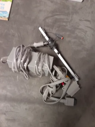 Nintendo Wii + 10 giochi e 3 controller