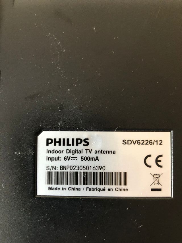 Antena TV Digital Philips SDV6226/12 Interior