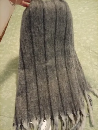 Bufanda Stradivarius Gris