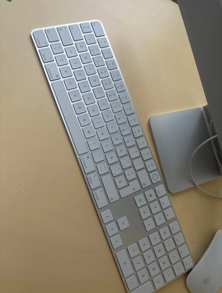 iMac 24 M1 2021 8GB RAM