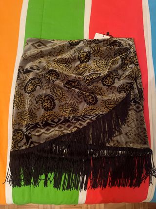 Falda Zara Terciopelo Estampada Flecos Talla S