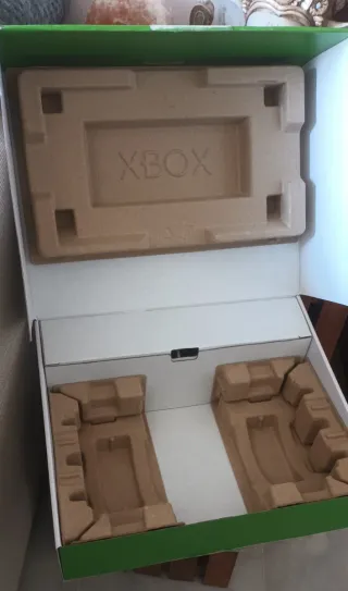 Caja vacía Xbox Series S