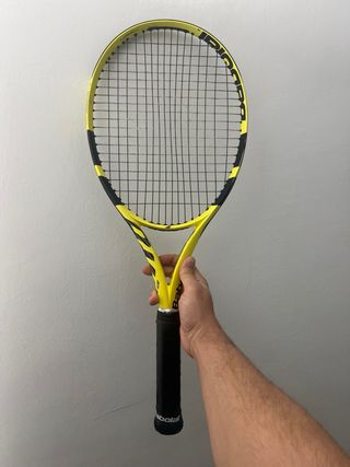 Raqueta Babolat Pure Aero con cordaje