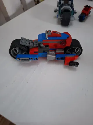 Lego Avengers y Spiderman Motos