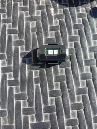 Dron Naranja y Negro con Mando